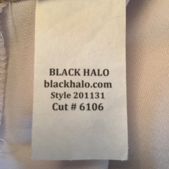 Black Halo Jackie Cap-Sleeve Wide- Leg Jumpsuit - Picture 11 of 14